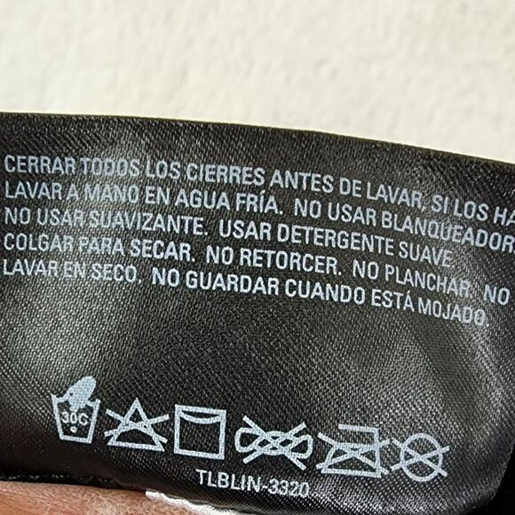 5.11 Tactical Cap Unisex One Size Black with White Logo Flag Bearer Snapback Cap - Picture 11 of 12